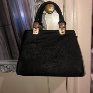 COPY - Women black handbag purse